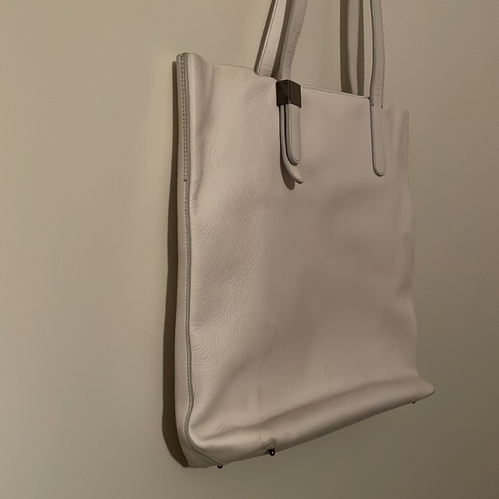 Everlane Italian Leather White / Cream Petra Tote Bag Purse with Metal Accents - Picture 10 of 16